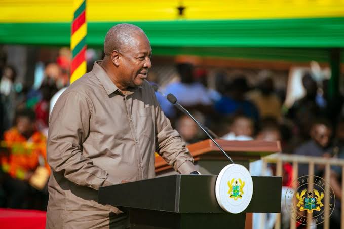 'Big Push': President Mahama cracks dowm on shoddy road contractors